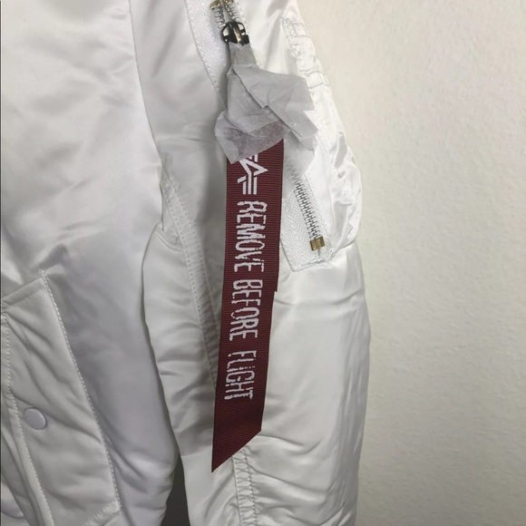 Alpha Industries MA-1 Slim Fit Bomber Jacket NWT White - X-Small XS Reversible - Picture 5 of 13